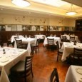 Tweet Whilst European chefs have been messing around in laboratories with foams and emulsions in the search for the ultimate dining experience, the Americans have continued doing what they do...